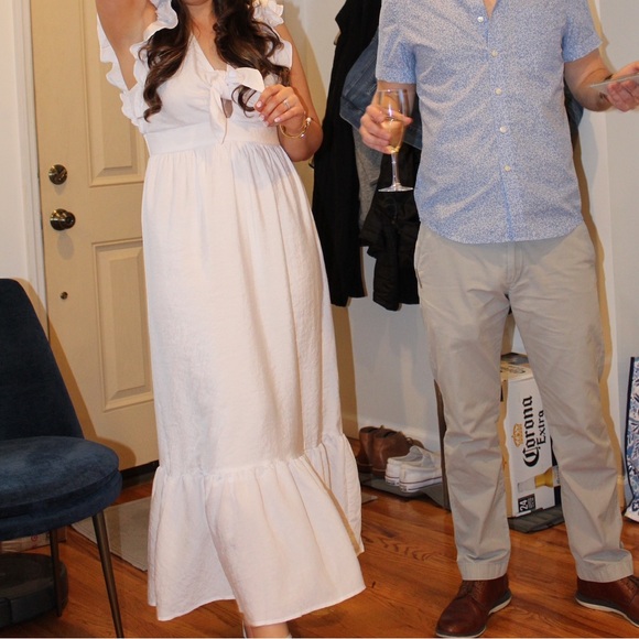 Express Flutter Sleeve Tie Front Midi Poplin Dress - Picture 5 of 5